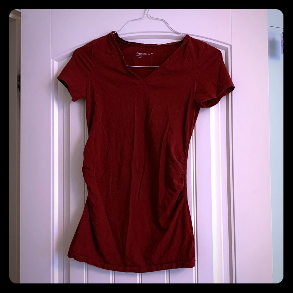 Burgundy GAP maternity T-shirt